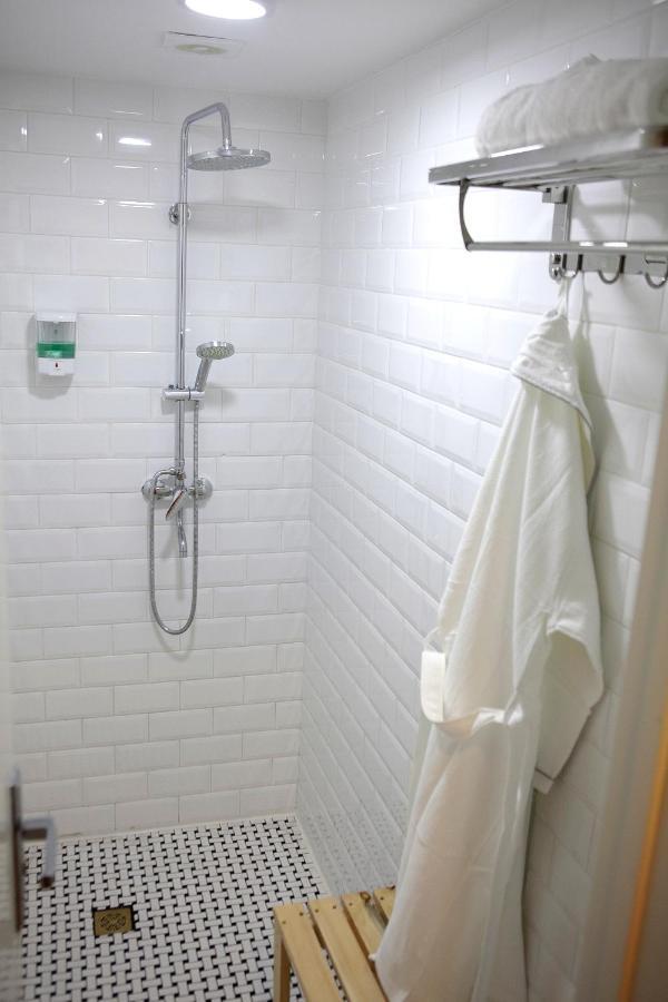 Terelj Resort Bayan Bulagiin Hural エクステリア 写真
