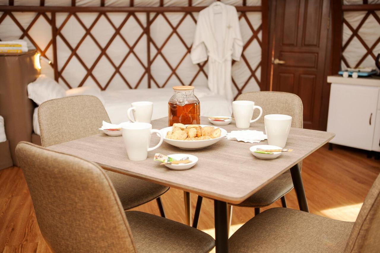 Terelj Resort Bayan Bulagiin Hural エクステリア 写真
