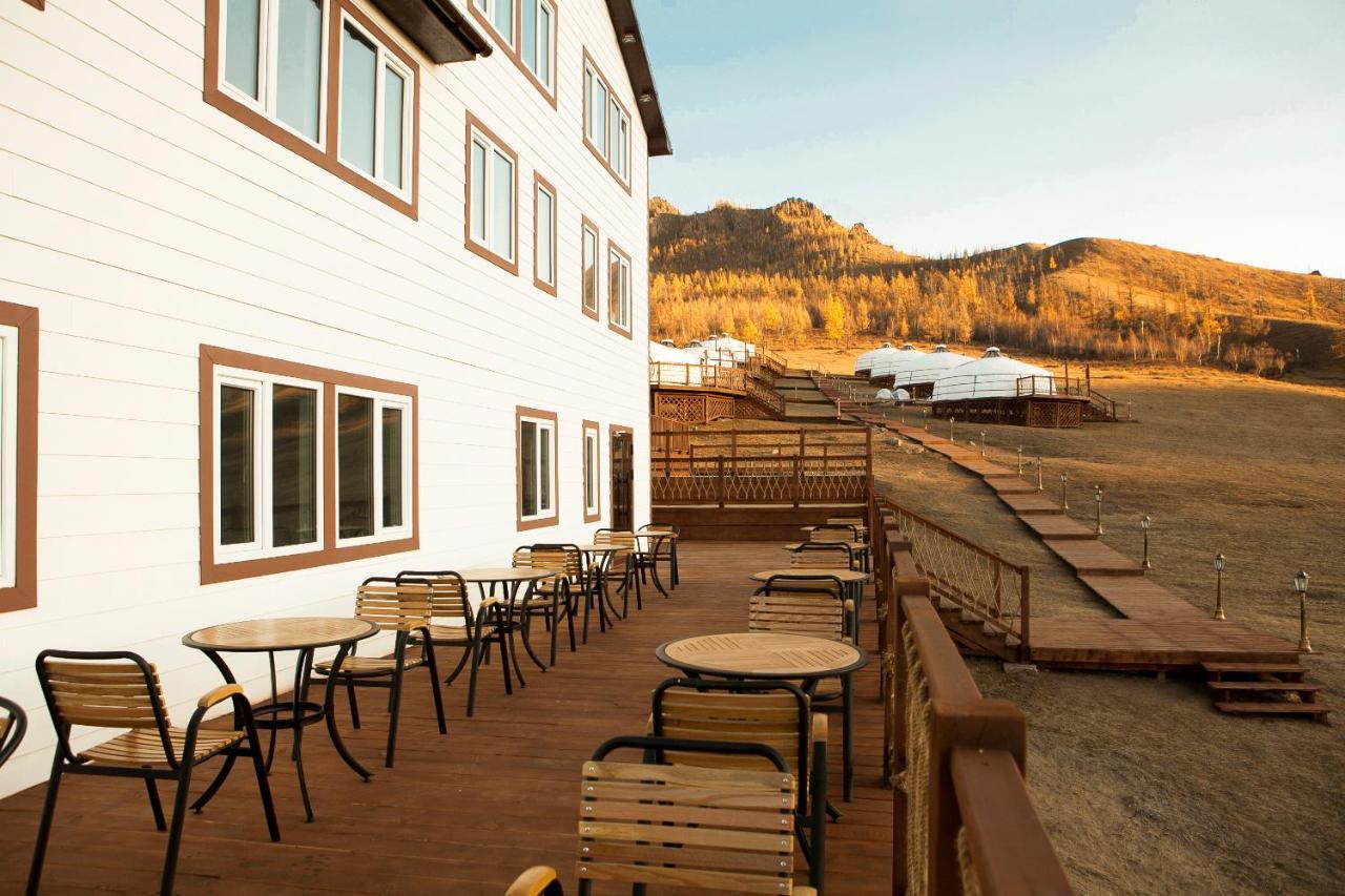 Terelj Resort Bayan Bulagiin Hural エクステリア 写真